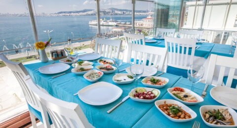 مطاعم جزر الأمراء.. تجارب ممتعة في أجمل الجزر التركية